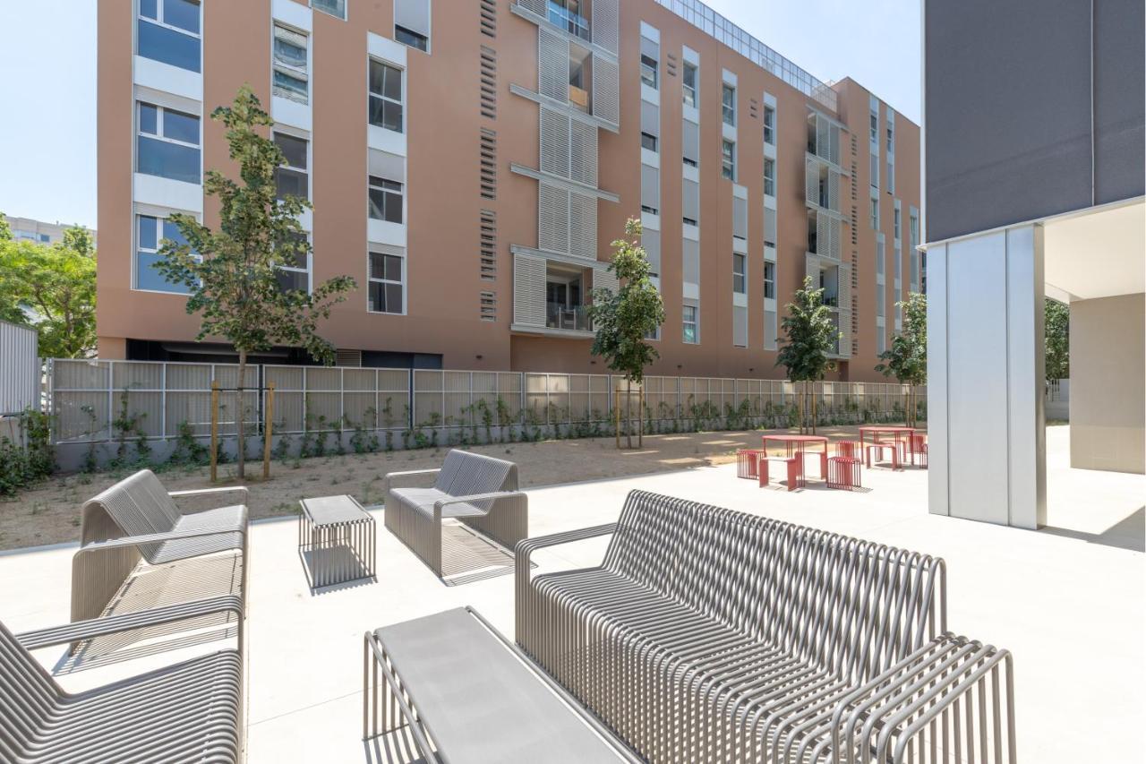 Micampus Barcelona Student Residence Esterno foto