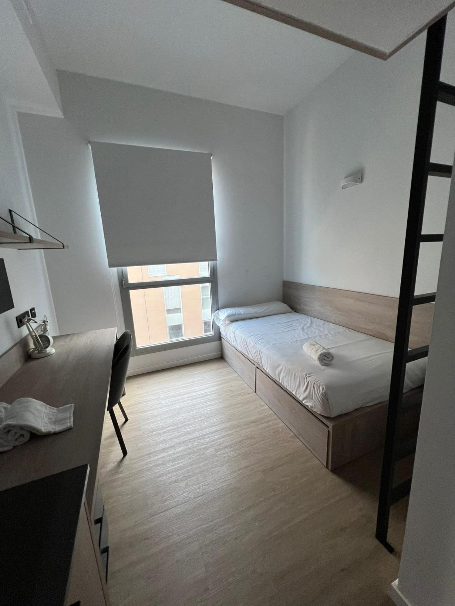 Micampus Barcelona Student Residence Esterno foto